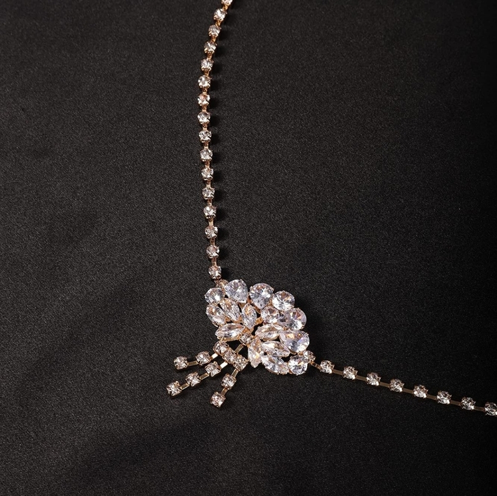 Super Cute Rhinestone Head Chain